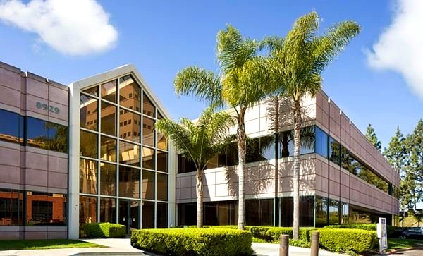 Exterior of the North County Orthopedic Medical Group office building in San Diego.